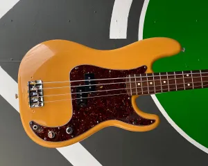 '04 Fender American Standard Precision Bass - Butterscotch Blonde