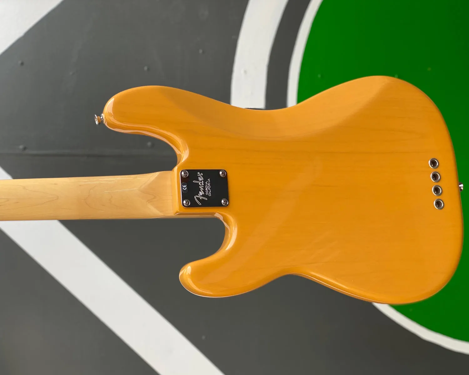 '04 Fender American Standard Precision Bass - Butterscotch Blonde