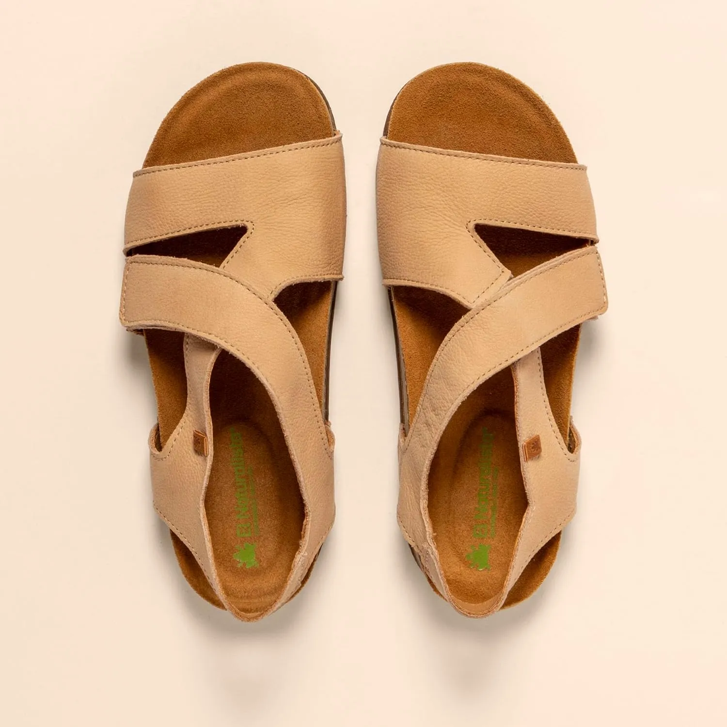 El Naturalista Unisex's Classic Flat Sandal