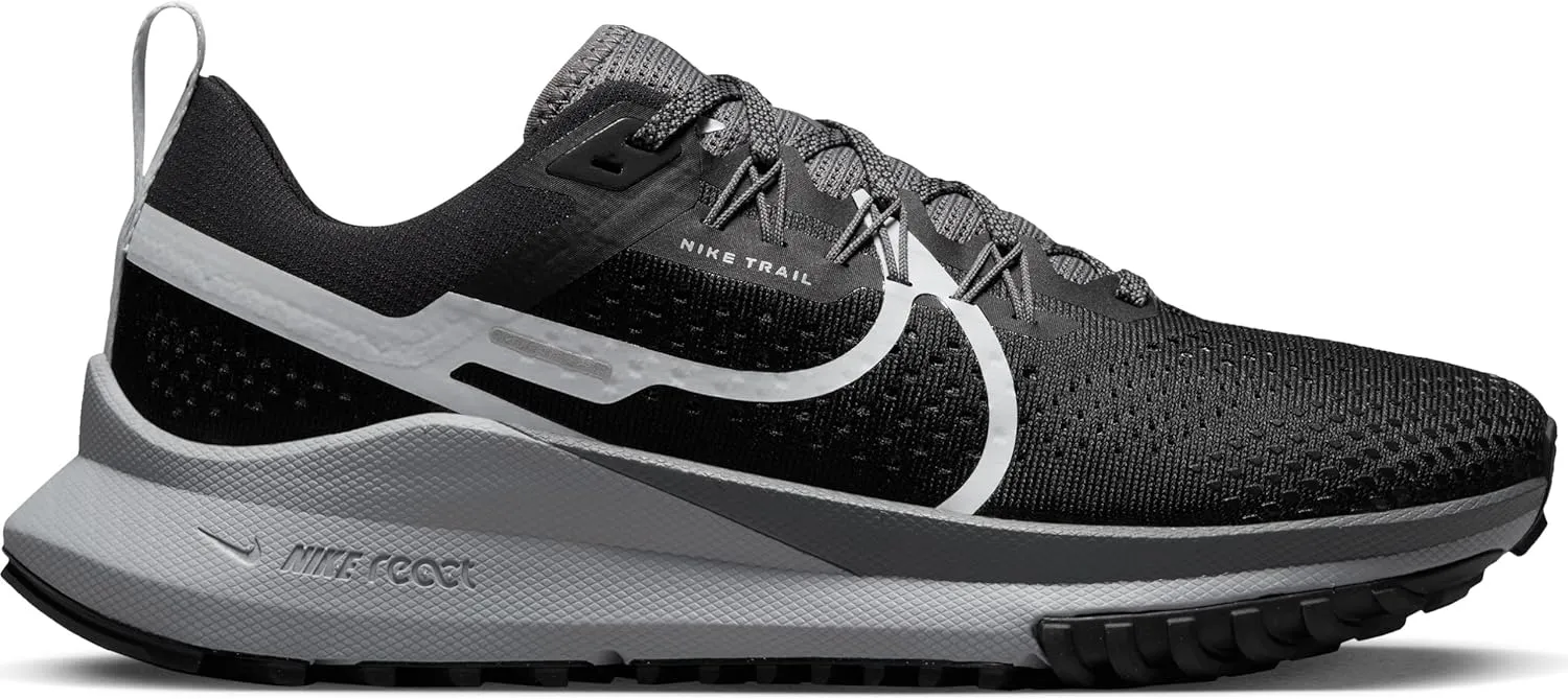 Nike Women's Low-Top Sneakers