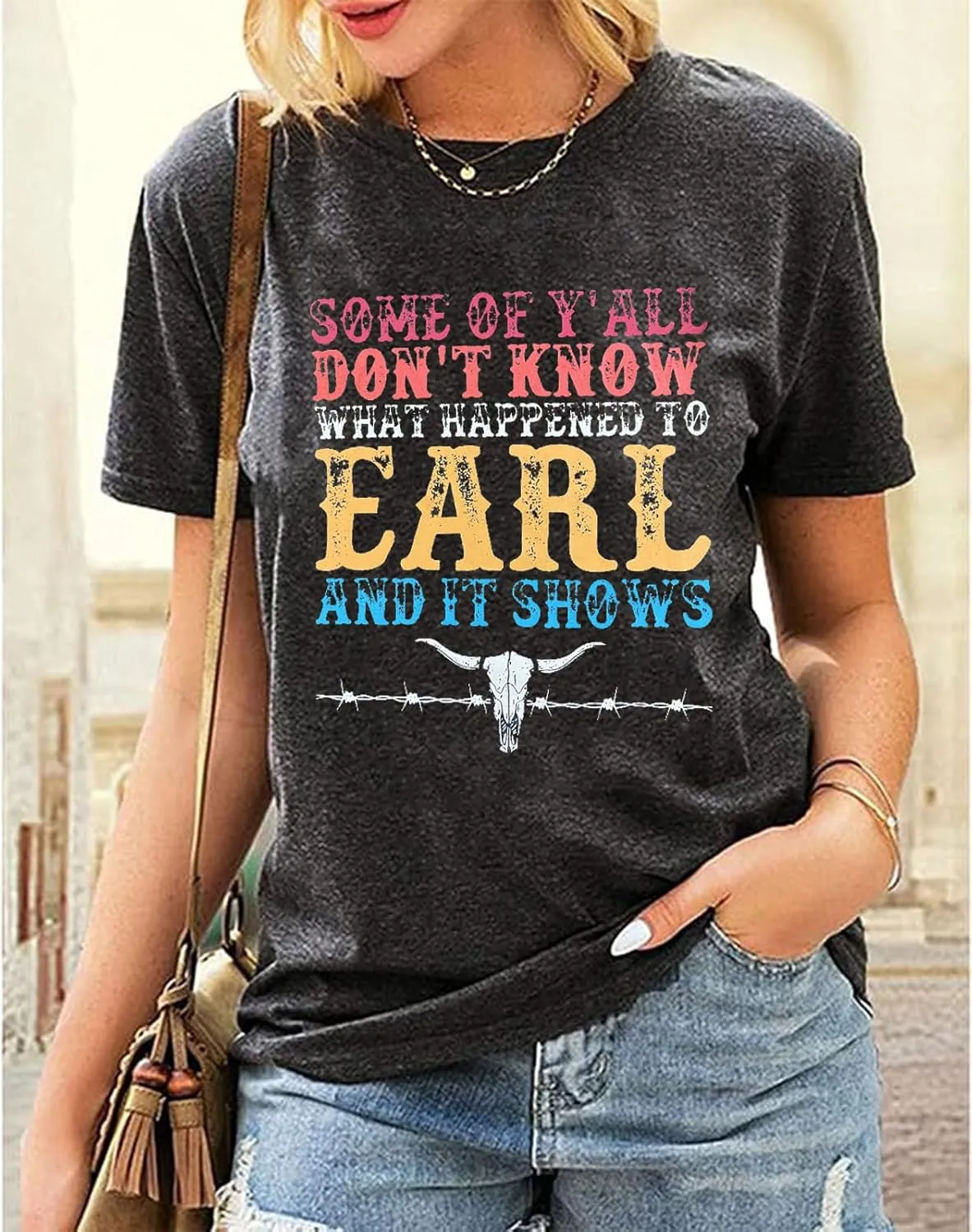 Rock Band T-Shirt Women Country Music Shirt Tops Vintage Graphic Tees Shirts Retro Steer Western Rodeo Tshirt