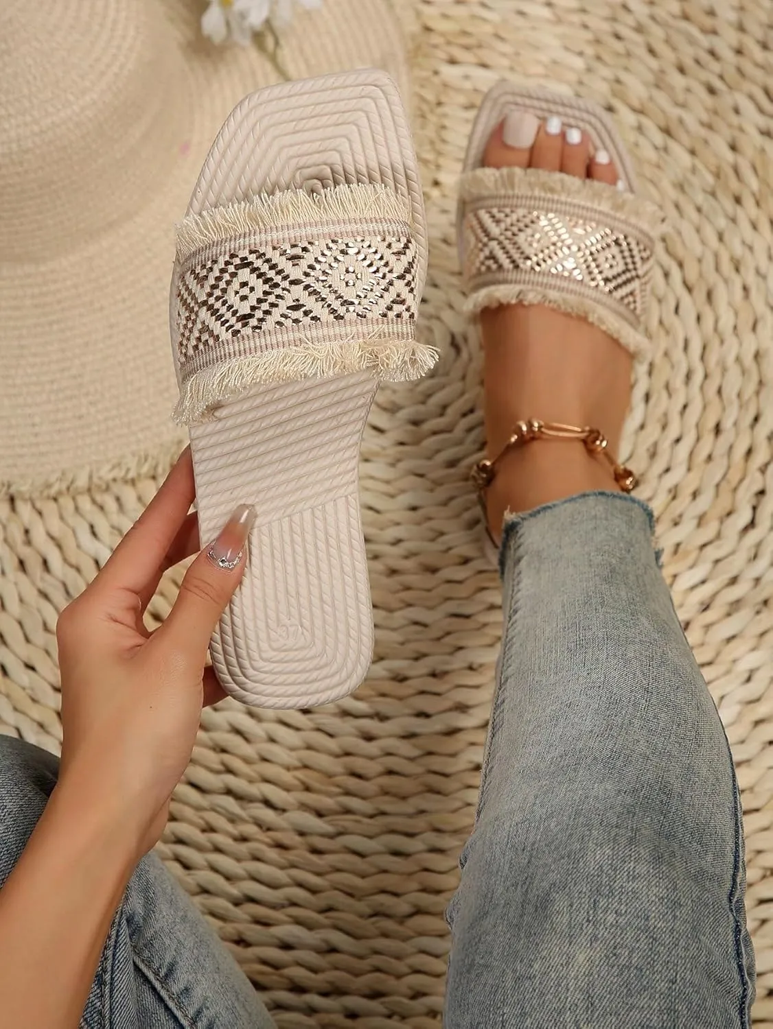 Verdusa Women's Fringe Trim Square Open Toe Flat Summer Slide Sandals Beach Shoes
