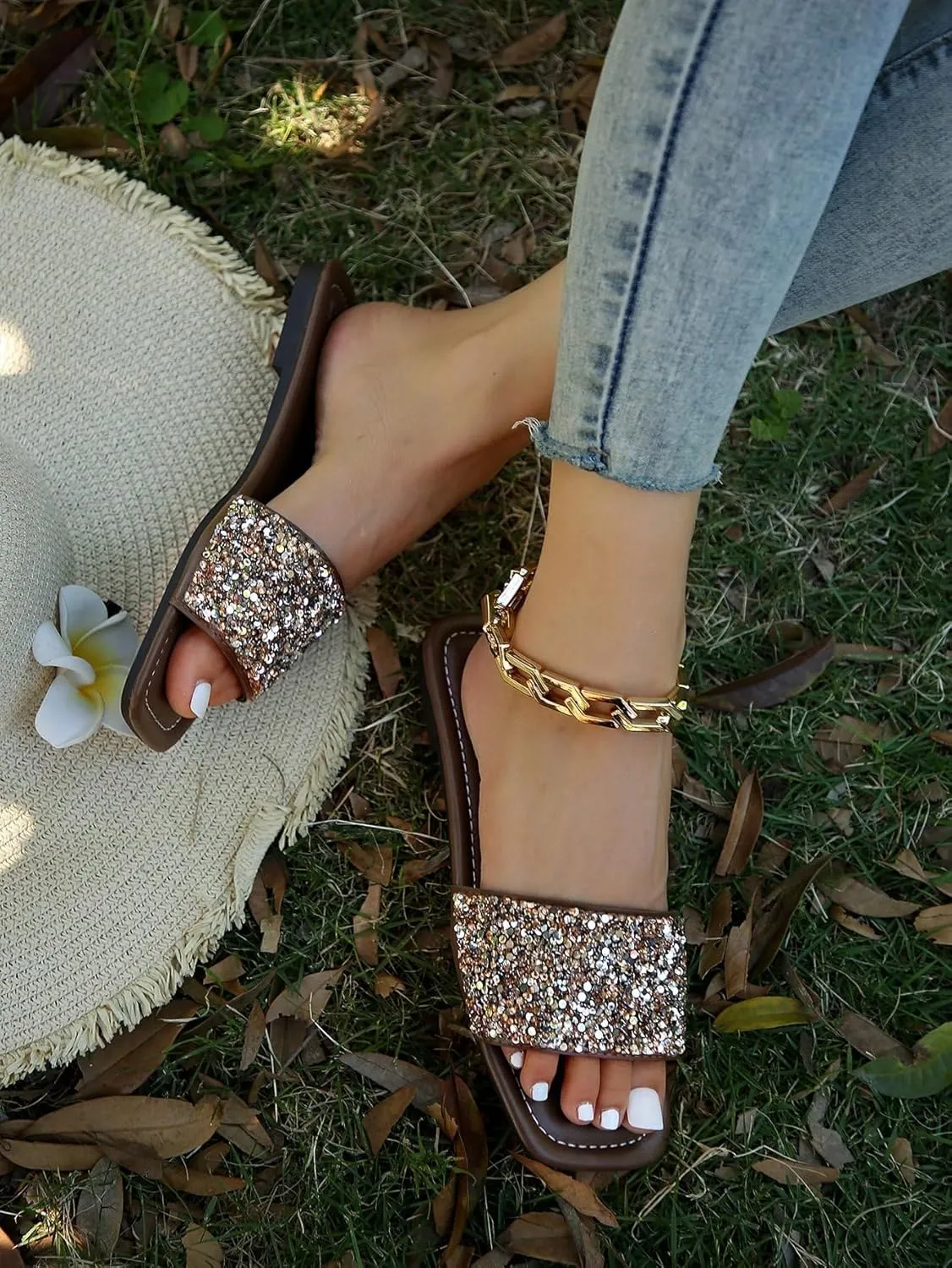Verdusa Women's Rhinestone Sandals Glitter Casual Sandal Flats Open Toe Sparkle Slides