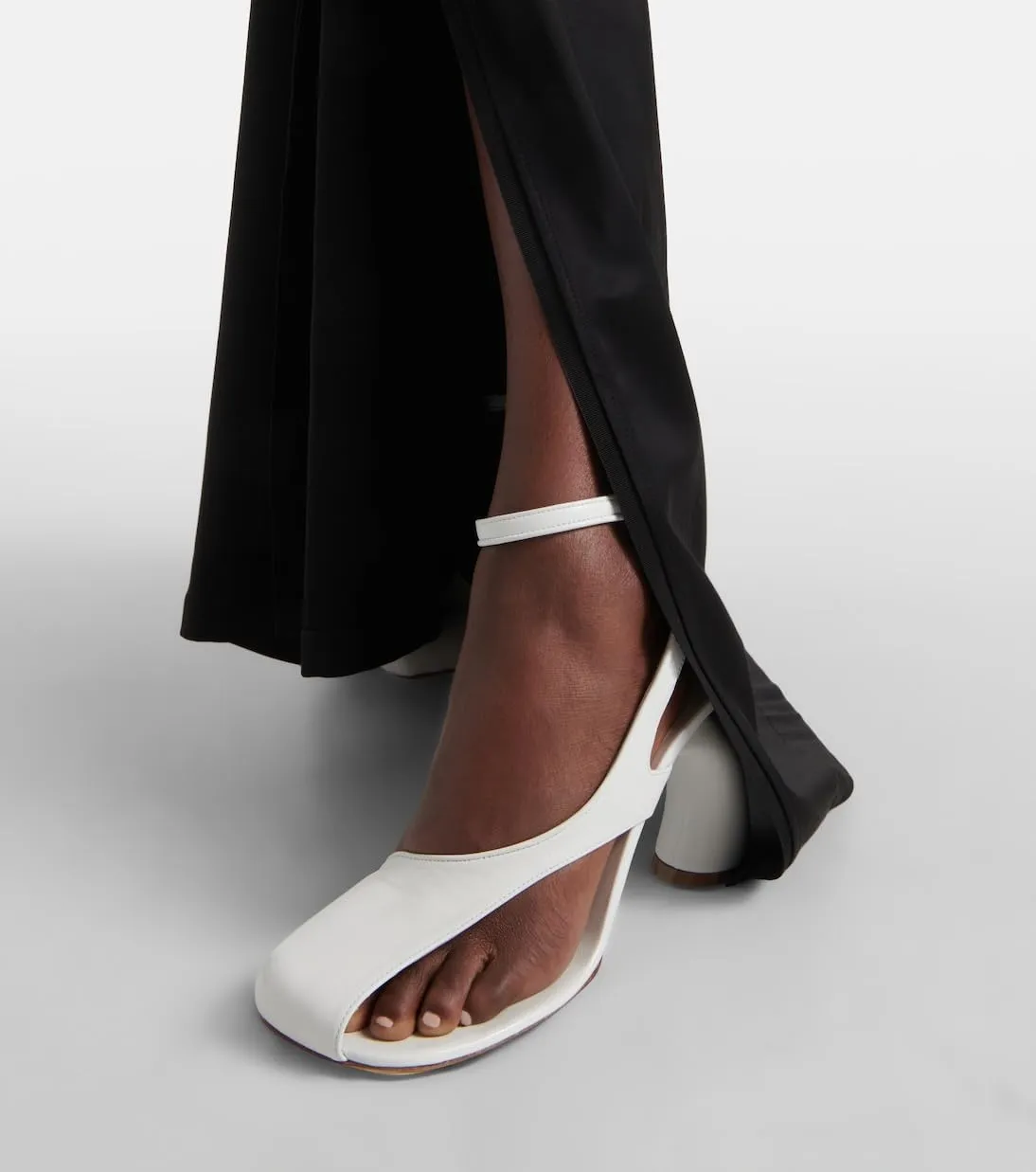 Vertundy Women's Flip Flop Heels High Heeled Sandals Leather Chunky Square Toe Adjustable Ankle Strap Buckle Thong Heeled Sandals