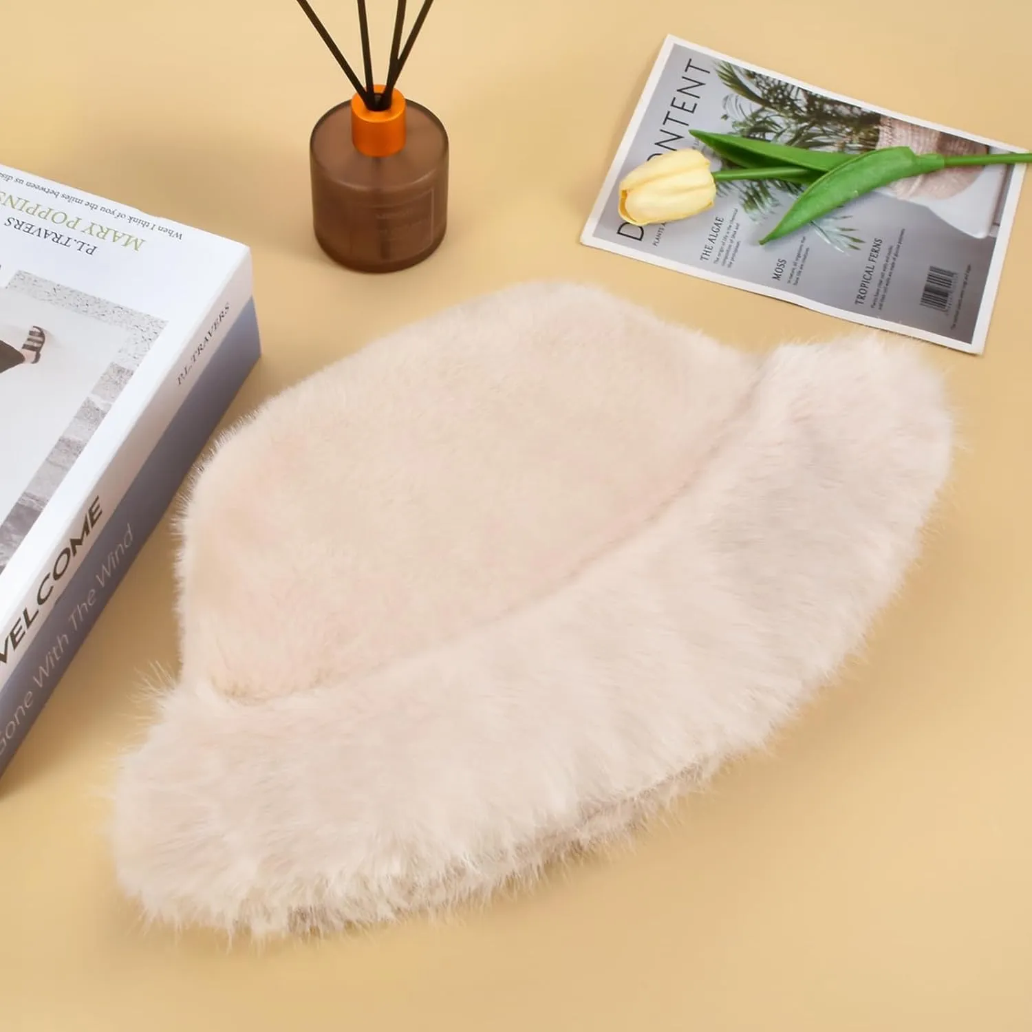 Winter Soft Faux Fur Plush Bucket Hat, Lovely Fuzzy Fisherman Cap, Fashion Outdoor Thick Warm Sun Cap for Women