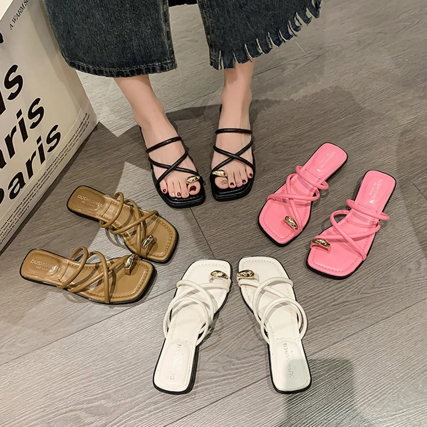Women's Fashion Leather Strappy Metal Decoration Toe Ring Slippers Square Open Toe Slip-On Flat Clip Toe Sandals Slides Summer Casual Beach Walking Slides