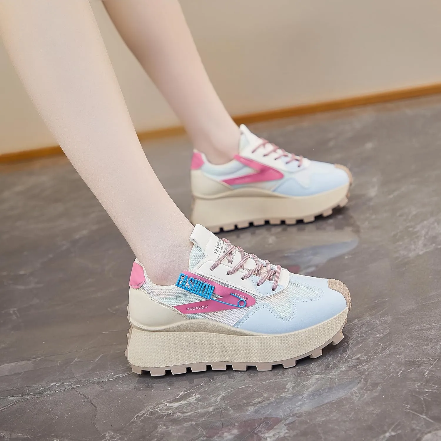 Women's Platform Sneakers Lightweight Walking Shoes with Arch Support Breathable Mesh & Retro Lace-Up Casual Shoes