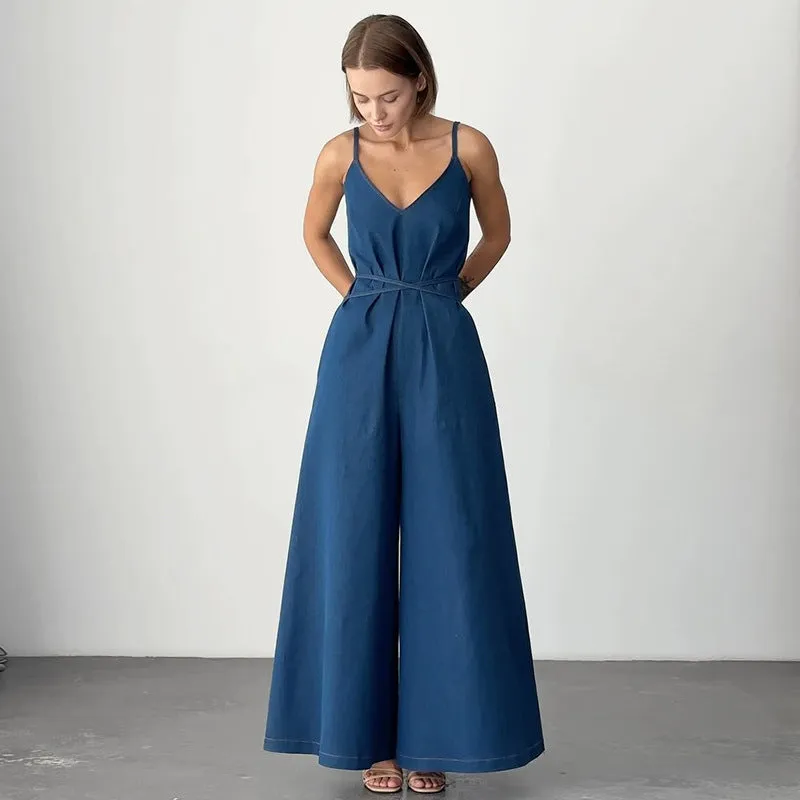 Women's V-Neck Wide-Leg Jumpsuit - Loose Fit - Tie Waist - Sleeveless Linen Blend